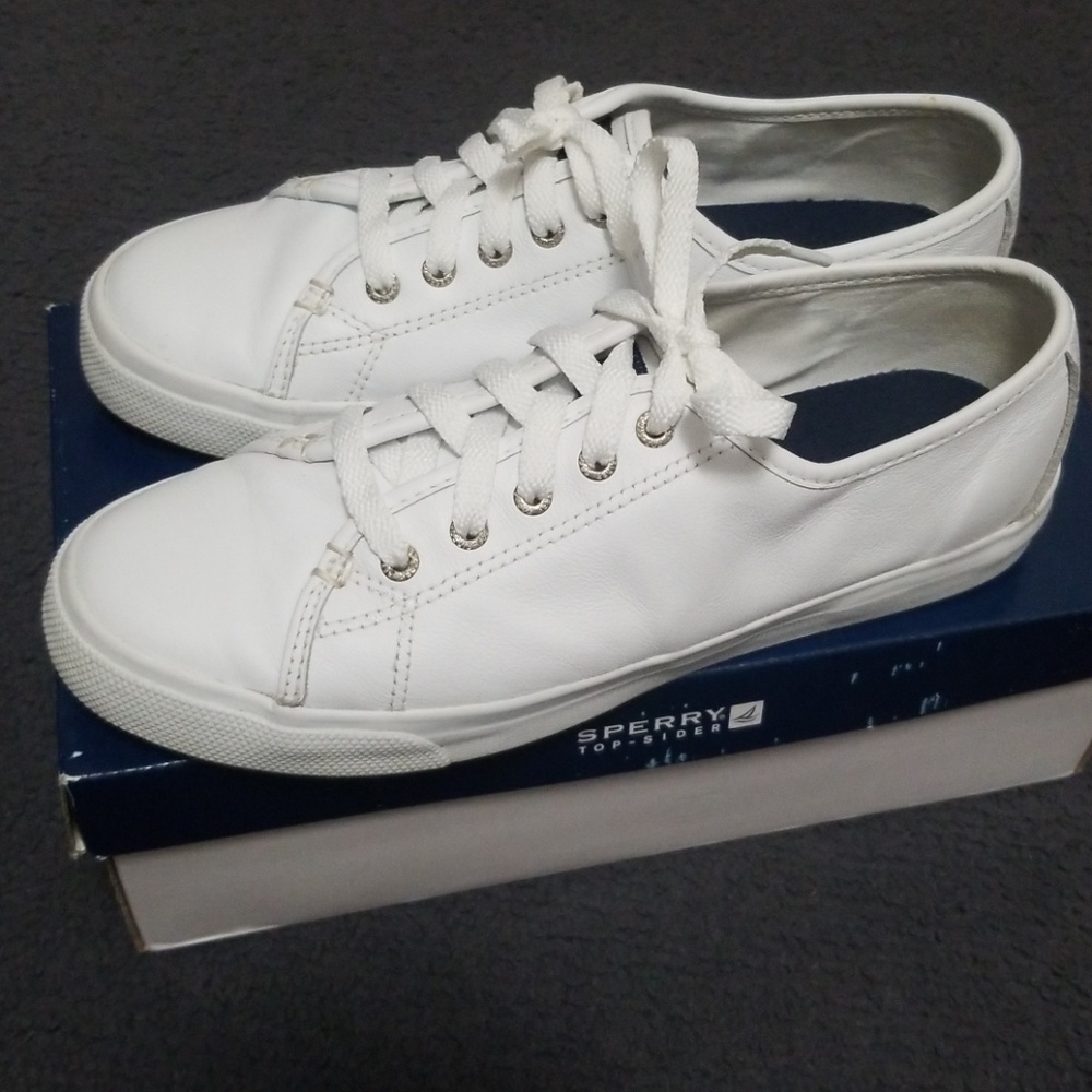 Sperry shoes